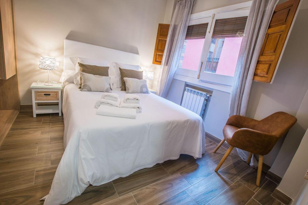 Ibericabeds Plaza Nueva Suite 21 Гранада Экстерьер фото