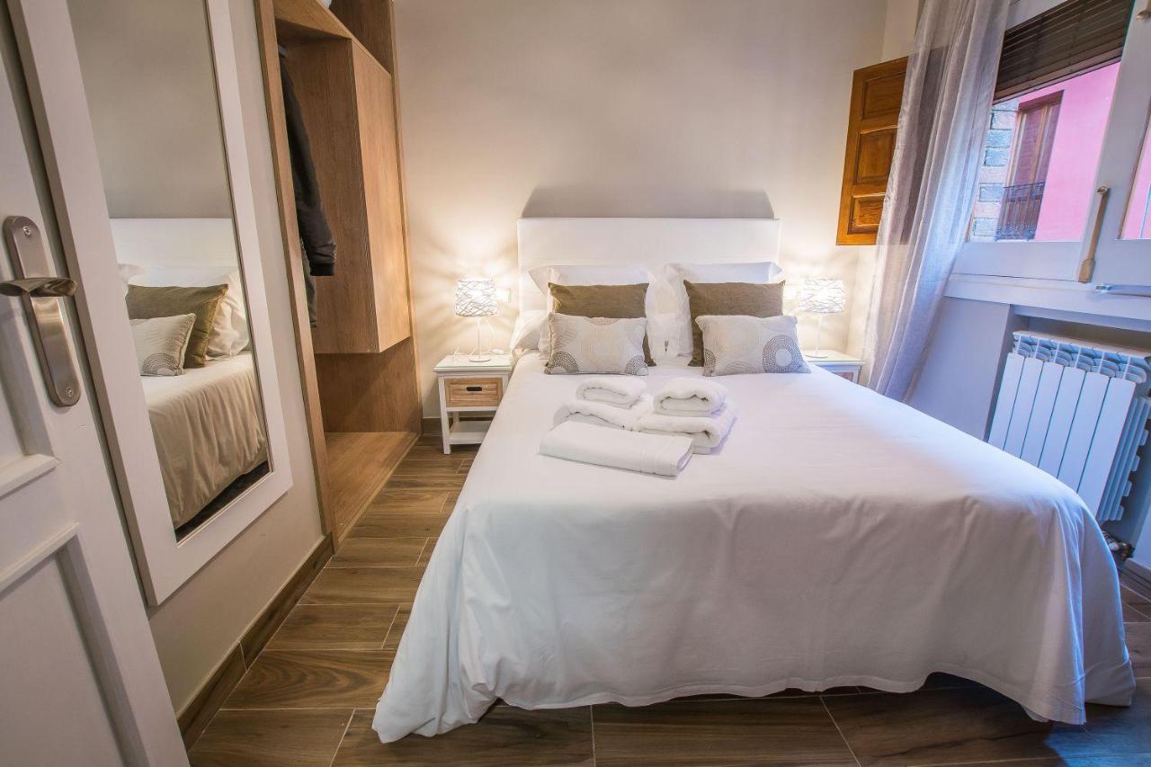 Ibericabeds Plaza Nueva Suite 21 Гранада Экстерьер фото